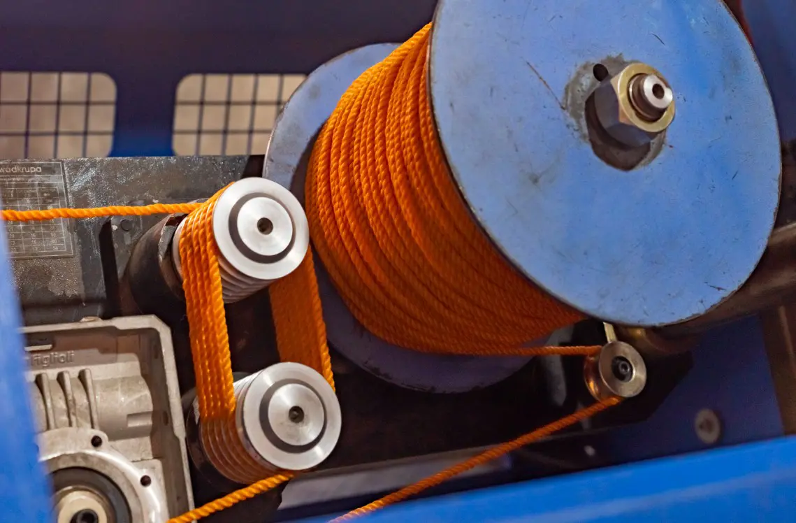 nepal-monofilament-yarn.jpg