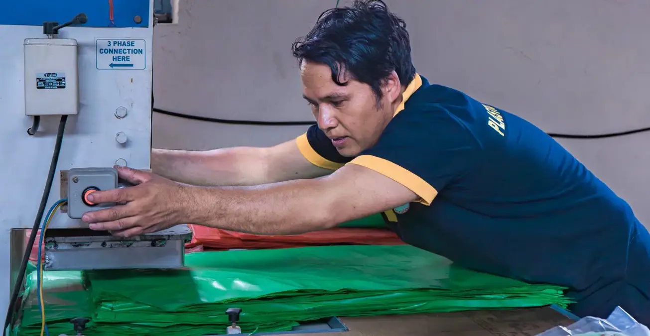 Top Plastic Bag Manufacturer in Nepal — Durable Polythene Plastic Bags by National Plastic Industries